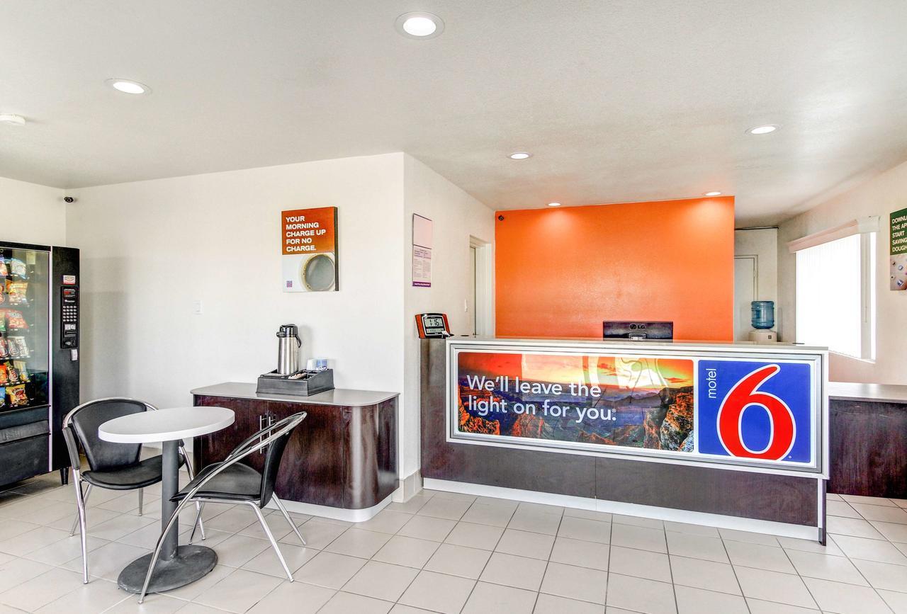 Motel 6 Waco - Lacy Lakeview Bellmead Екстер'єр фото